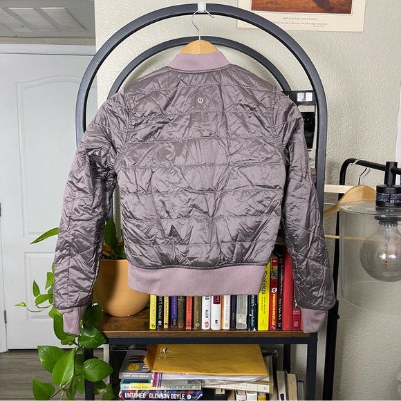 Lululemon Women's Flip It & Reverse It Jacket Purple Size 2 Full Zip PrimaLoft - Picture 12 of 16